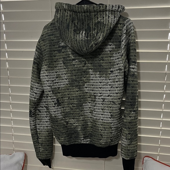 Emporio Armani Black Logo Hoodie (authentic) - Picture 8 of 8